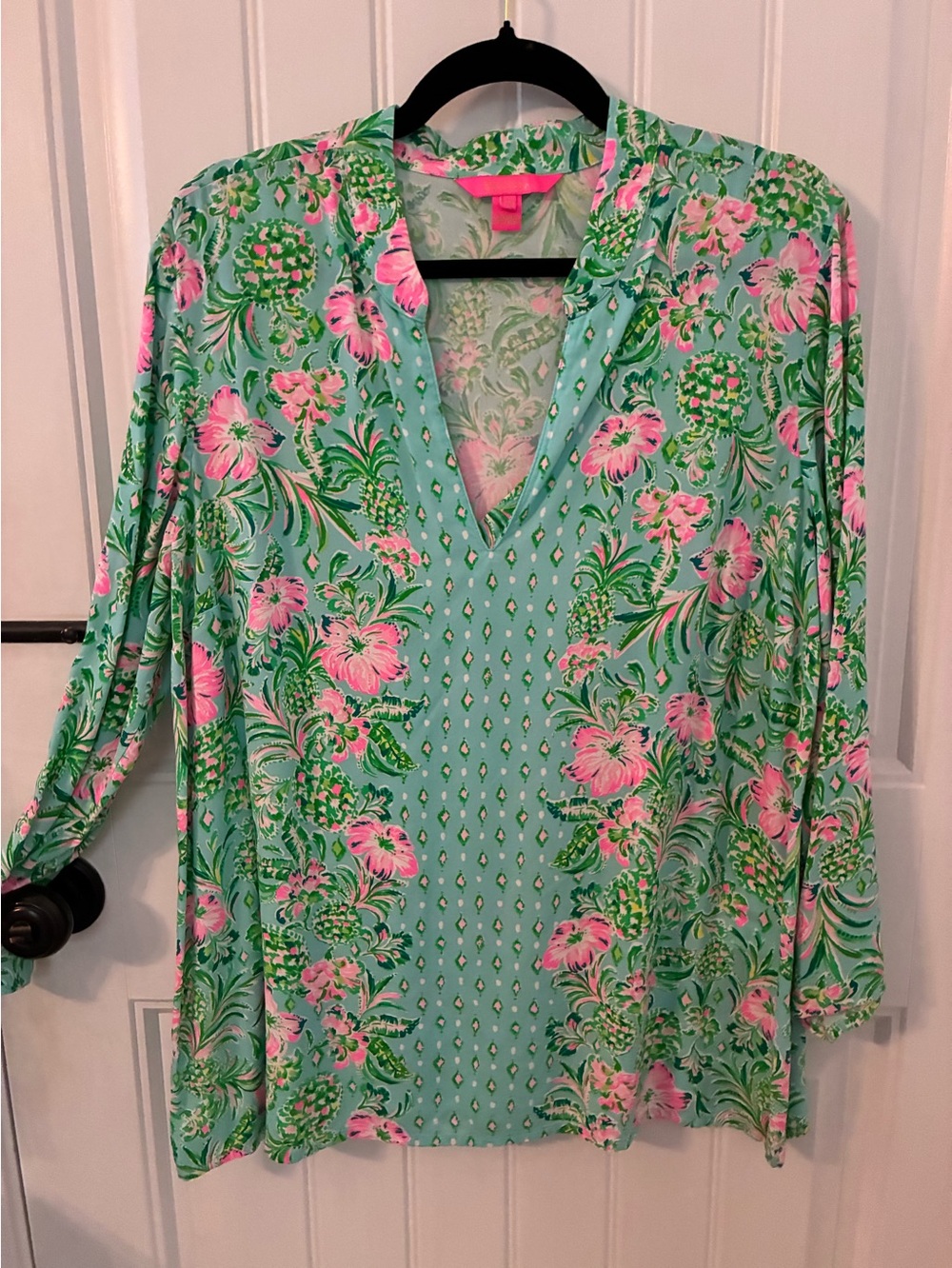 Lilly Pulitzer Mint and Pink Floral V-Neck Tunic